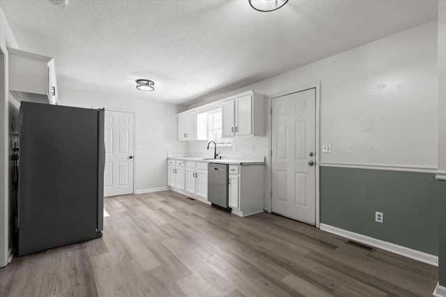38 Davis Road, Ringgold, GA 30736