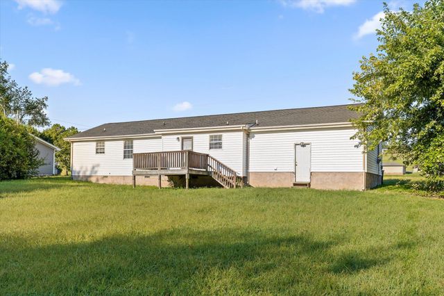 38 Davis Road, Ringgold, GA 30736