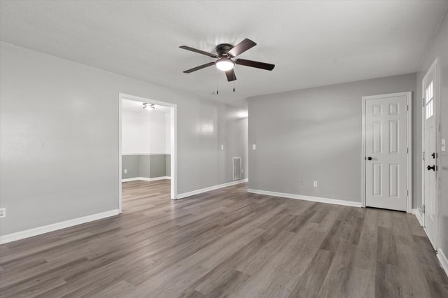38 Davis Road, Ringgold, GA 30736