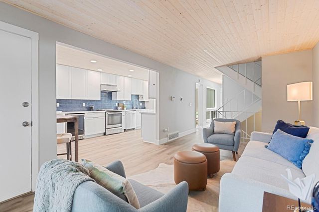 9342 W Utah Avenue, Lakewood, CO 80232