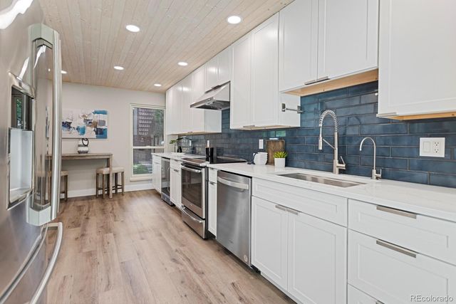 9342 W Utah Avenue, Lakewood, CO 80232