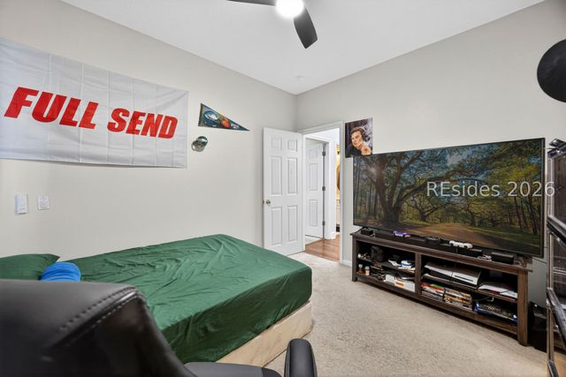 8 Parrot Creek Dr, Okatie, SC 29909