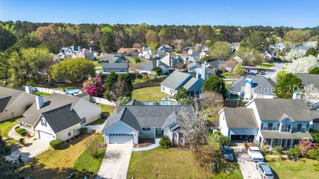 8 Parrot Creek Dr, Okatie, SC 29909