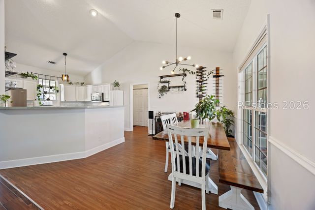 8 Parrot Creek Dr, Okatie, SC 29909