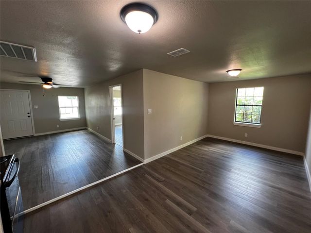 1801 Norlinda Street, Houston, TX 77093