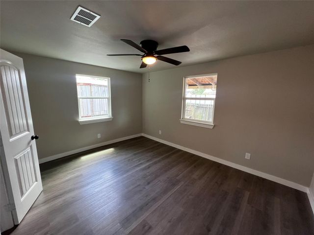 1801 Norlinda Street, Houston, TX 77093