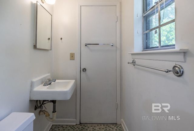 53 Young Street, Fairhope, AL 36532