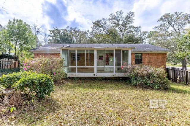 53 Young Street, Fairhope, AL 36532