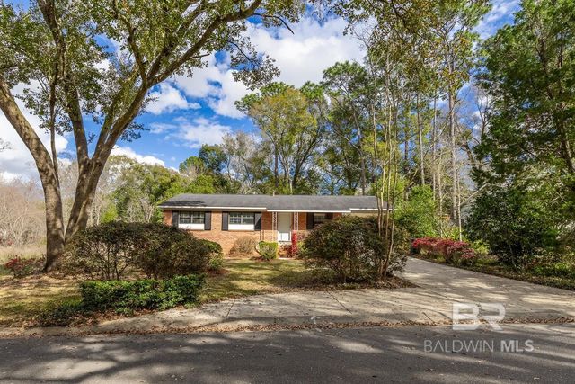 53 Young Street, Fairhope, AL 36532