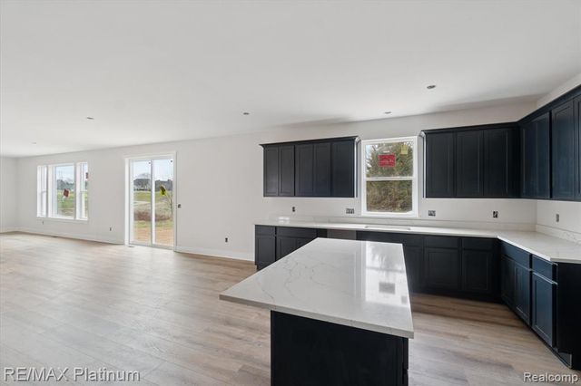 3321 Outback Trail, Pinckney, MI 48169