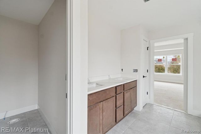 3321 Outback Trail, Pinckney, MI 48169