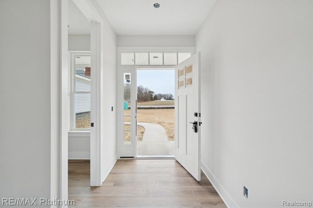 3321 Outback Trail, Pinckney, MI 48169