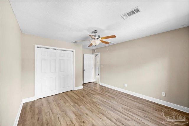 6121 Rawson Ln, Pensacola, FL 32503