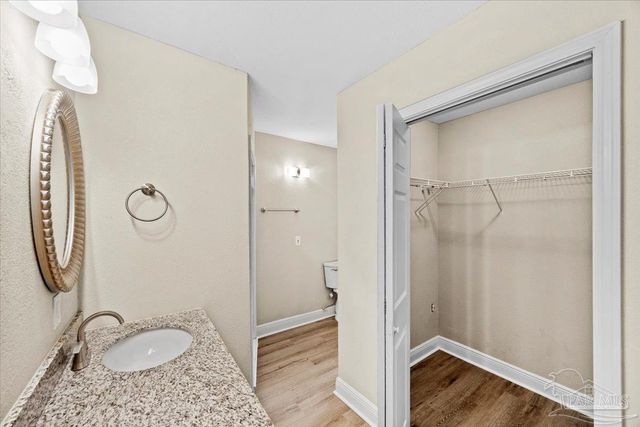 6121 Rawson Ln, Pensacola, FL 32503