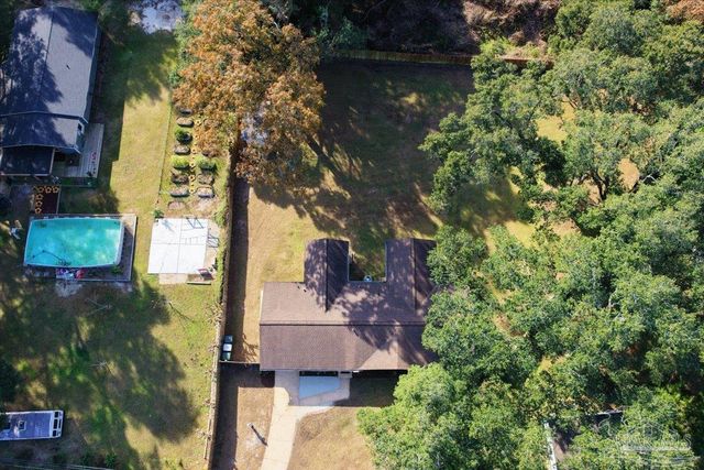 6121 Rawson Ln, Pensacola, FL 32503