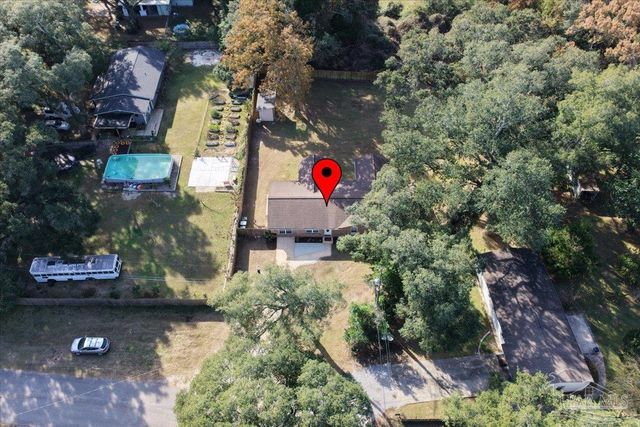 6121 Rawson Ln, Pensacola, FL 32503