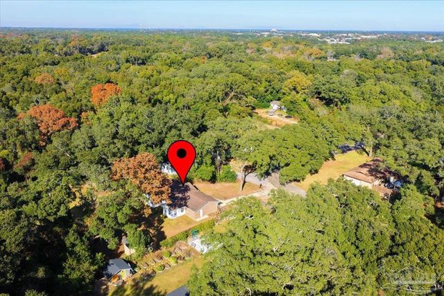 6121 Rawson Ln, Pensacola, FL 32503