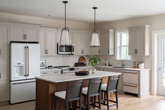 39 Keyhole Circle 32-1, Plymouth, MA 02360