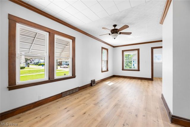 6602 Flowerdale Avenue, Cleveland, OH 44144