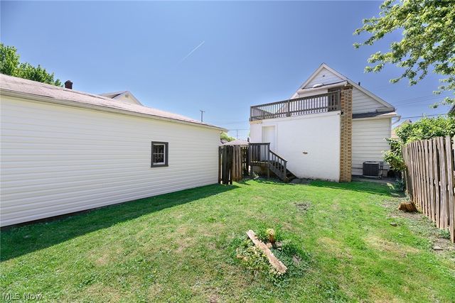 6602 Flowerdale Avenue, Cleveland, OH 44144