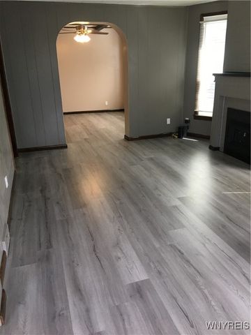 84 Arnold Street, Buffalo, NY 14213