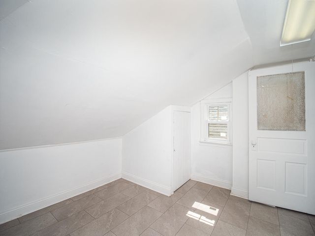 226 W 10th Street, Newport, KY 41071