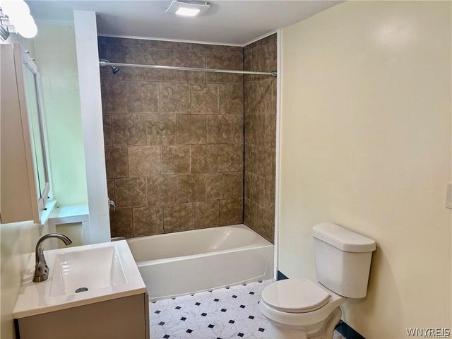 125-129 Hawley Street, Buffalo, NY 14213