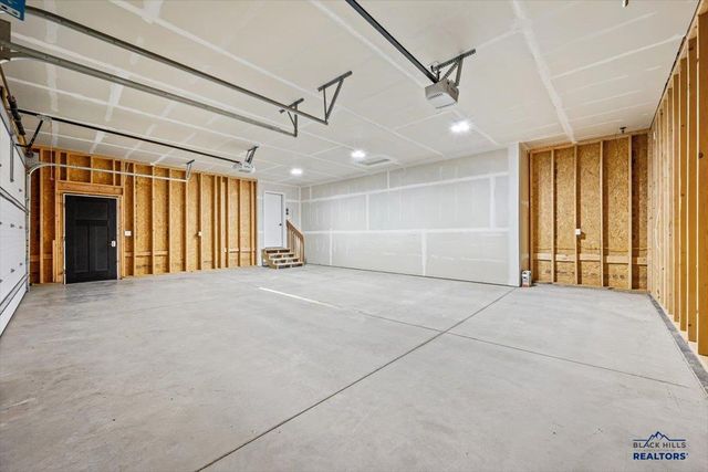 4814 PAHLMEYER DR, Rapid City, SD 57703