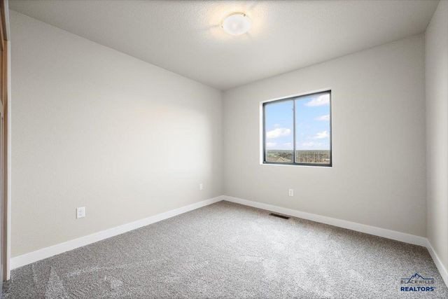 4814 PAHLMEYER DR, Rapid City, SD 57703