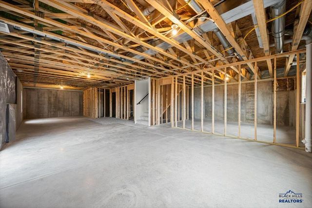 4814 PAHLMEYER DR, Rapid City, SD 57703