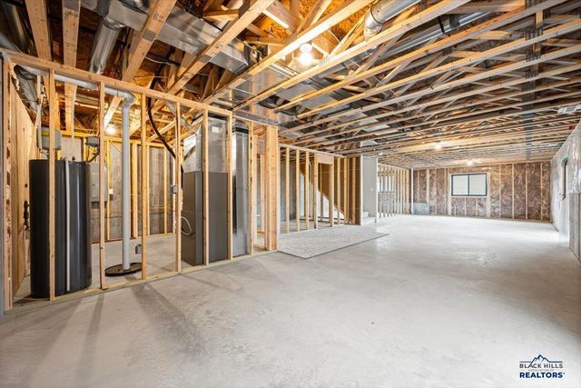 4814 PAHLMEYER DR, Rapid City, SD 57703