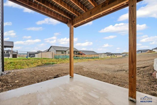 4814 PAHLMEYER DR, Rapid City, SD 57703