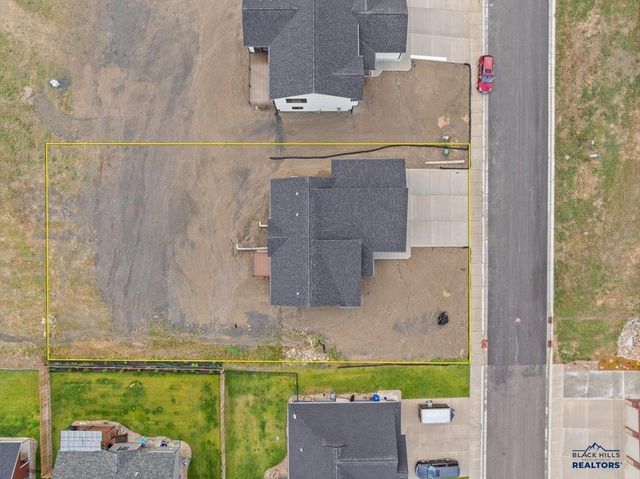 4814 PAHLMEYER DR, Rapid City, SD 57703