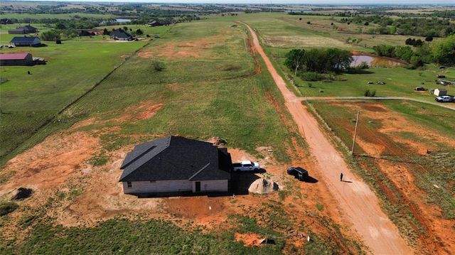 1321 Chisolm Trail Lane, Tuttle, OK 73089