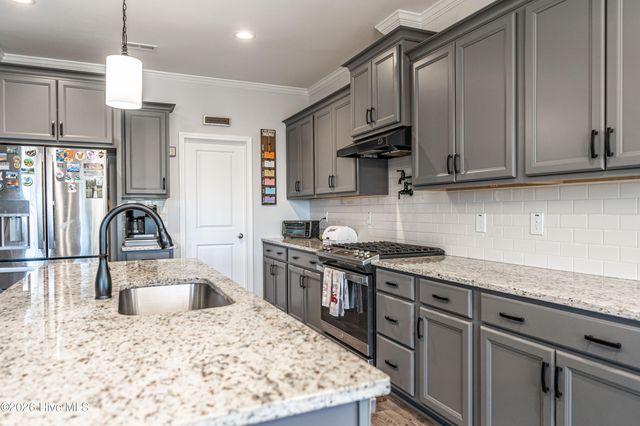 139 Courtland Circle, Jackson Springs, NC 27281