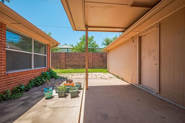 4222 Merriweather Street, Sugar Land, TX 77478