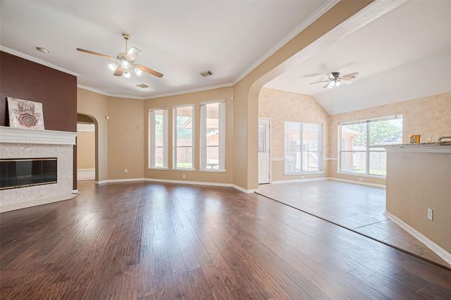 4222 Merriweather Street, Sugar Land, TX 77478