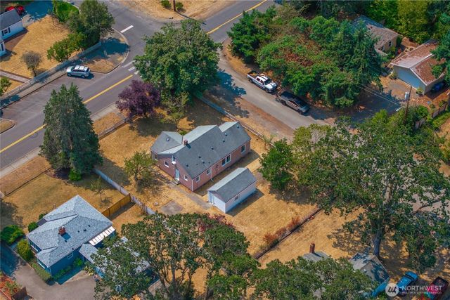 6423 100th Street SW, Lakewood, WA 98499