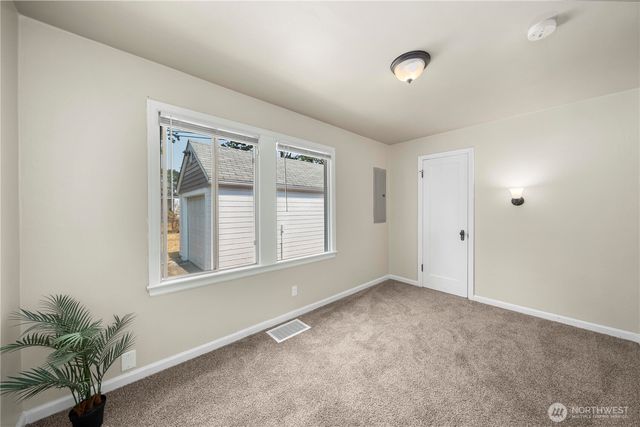 6423 100th Street SW, Lakewood, WA 98499