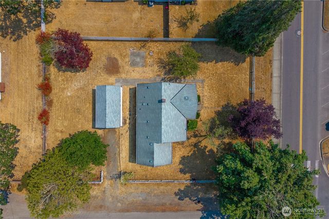 6423 100th Street SW, Lakewood, WA 98499