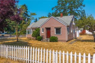 6423 100th Street SW, Lakewood, WA 98499
