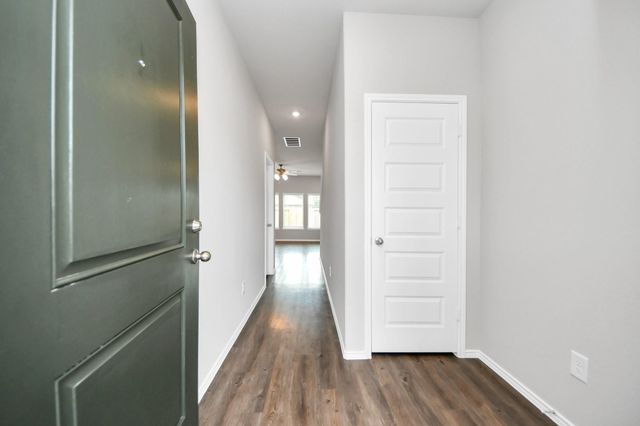 21235 Memorial Vista Drive, Houston, TX 77073