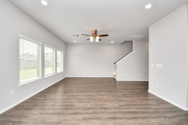 21235 Memorial Vista Drive, Houston, TX 77073