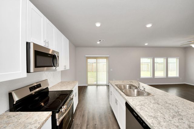 21235 Memorial Vista Drive, Houston, TX 77073