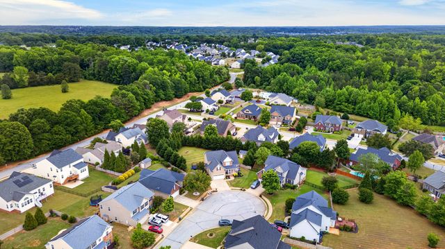 39 Santee Court, Simpsonville, SC 29680