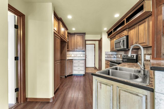 263 Mayden Lane, Branson, MO 65616