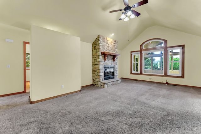 263 Mayden Lane, Branson, MO 65616