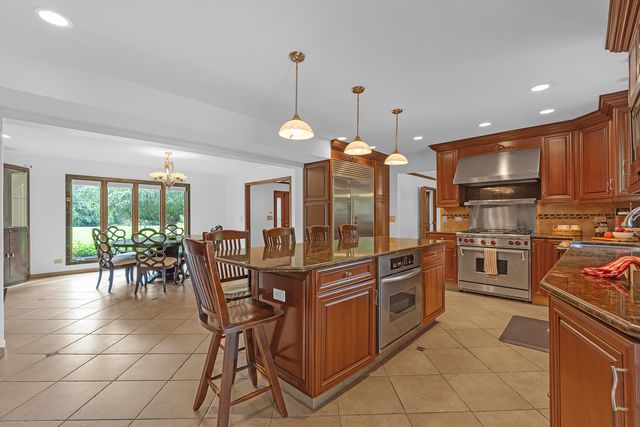 6535 Stockbridge Lane, Long Grove, IL 60047
