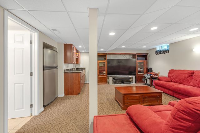 6535 Stockbridge Lane, Long Grove, IL 60047