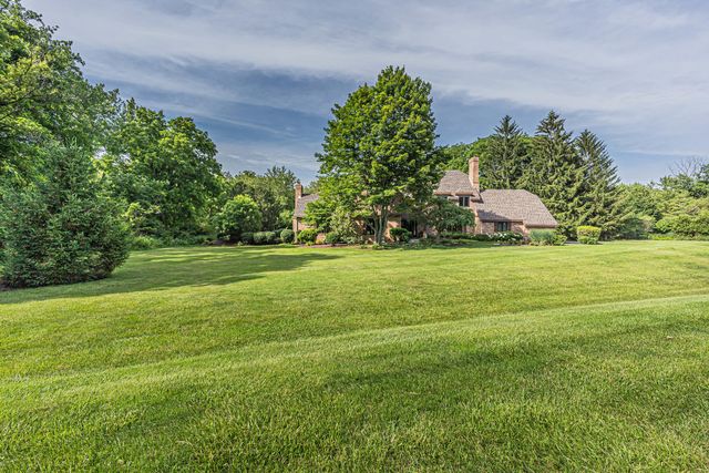 6535 Stockbridge Lane, Long Grove, IL 60047